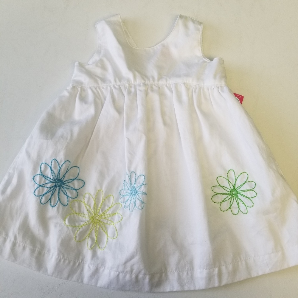 NWT Carter's White Embroidered Dress 6mos K13